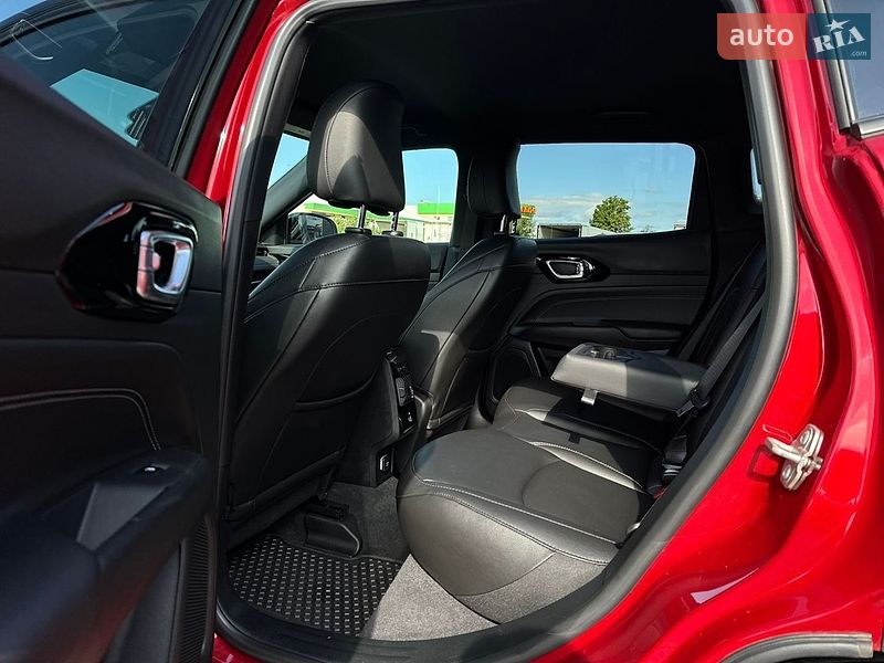 Внедорожник / Кроссовер Jeep Compass 2024 в Львове