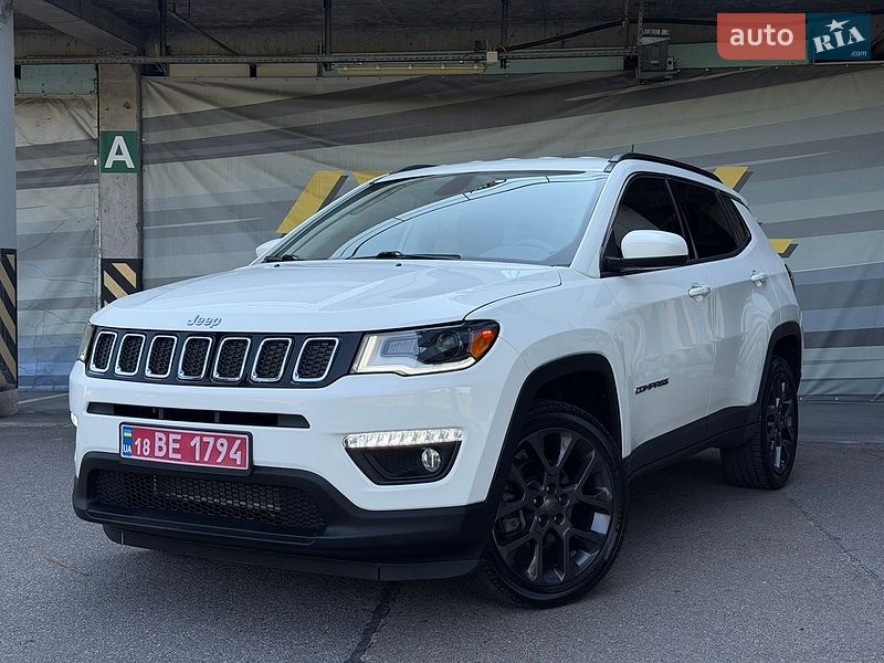 Позашляховик / Кросовер Jeep Compass 2019 в Києві