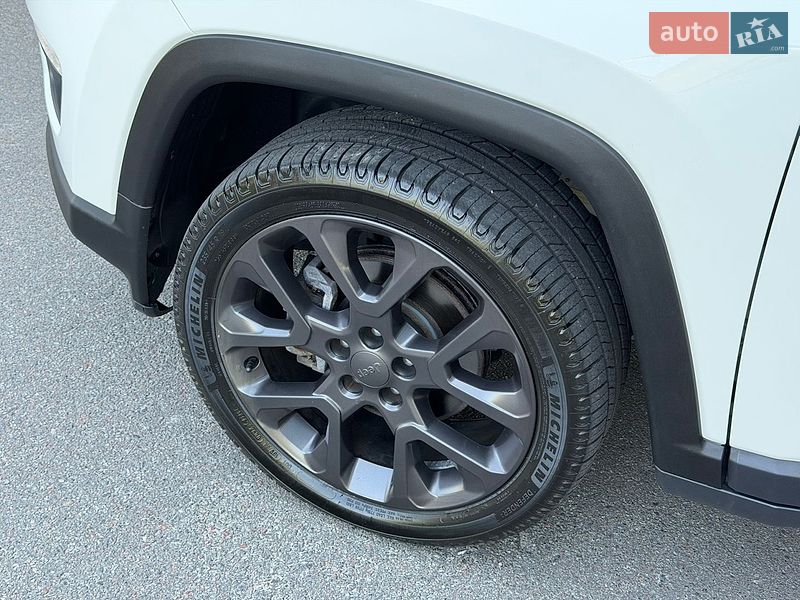 Позашляховик / Кросовер Jeep Compass 2019 в Києві