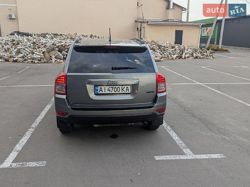 Внедорожник / Кроссовер Jeep Compass 2012 в Киеве