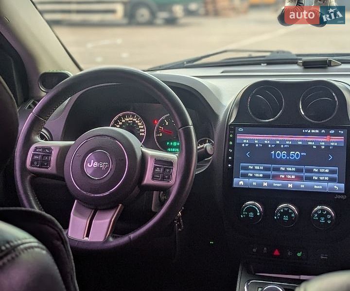 Внедорожник / Кроссовер Jeep Compass 2012 в Киеве