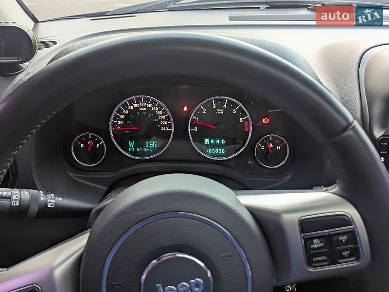 Внедорожник / Кроссовер Jeep Compass 2012 в Киеве