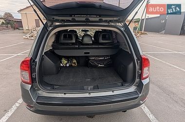 Внедорожник / Кроссовер Jeep Compass 2012 в Киеве