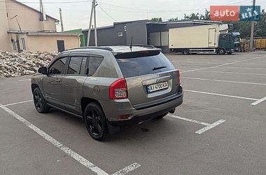 Внедорожник / Кроссовер Jeep Compass 2012 в Киеве