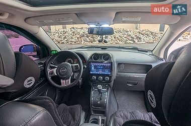Внедорожник / Кроссовер Jeep Compass 2012 в Киеве