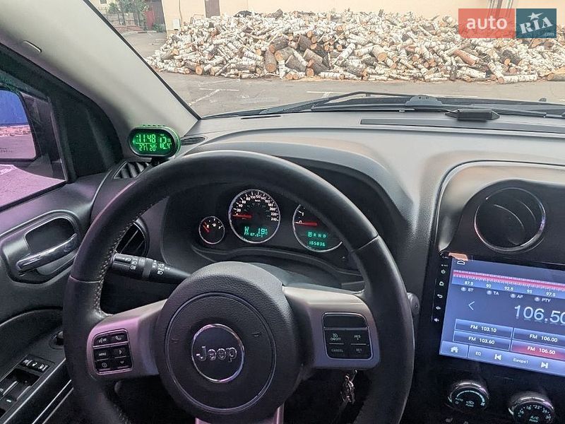Внедорожник / Кроссовер Jeep Compass 2012 в Киеве