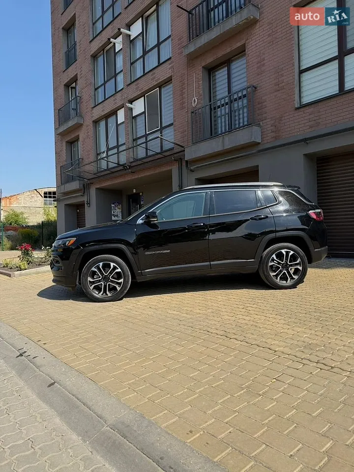 2022 Jeep Compass - мініатюра 2