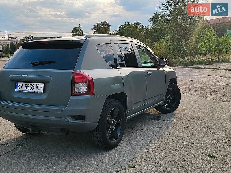 Позашляховик / Кросовер Jeep Compass 2014 в Запоріжжі