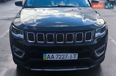 Внедорожник / Кроссовер Jeep Compass 2019 в Киеве