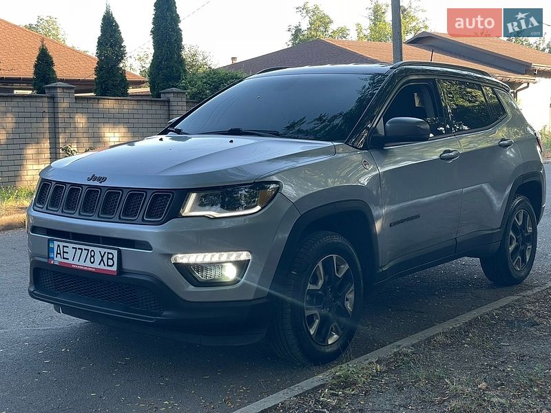 Внедорожник / Кроссовер Jeep Compass 2017 в Кривом Роге