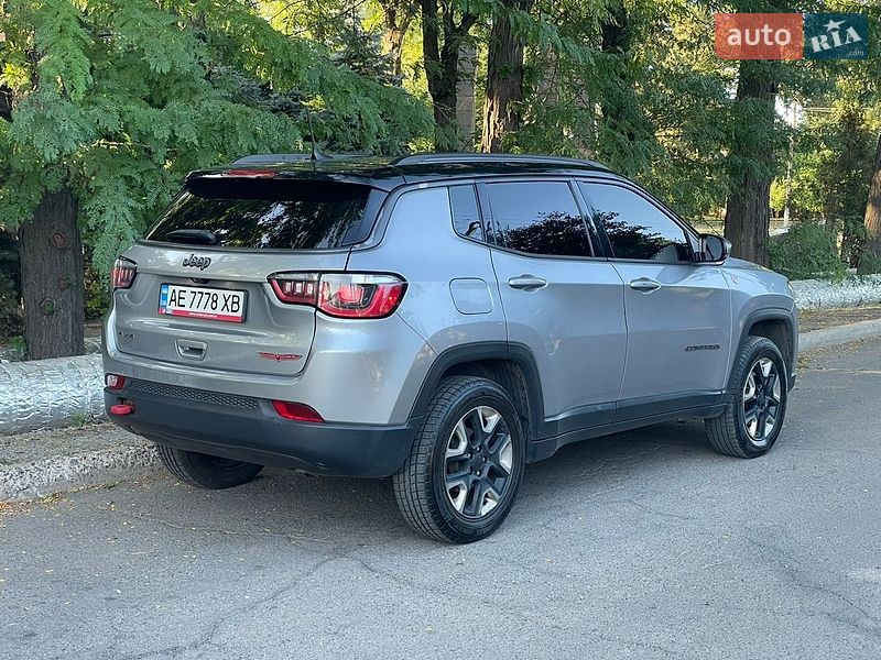 Внедорожник / Кроссовер Jeep Compass 2017 в Кривом Роге