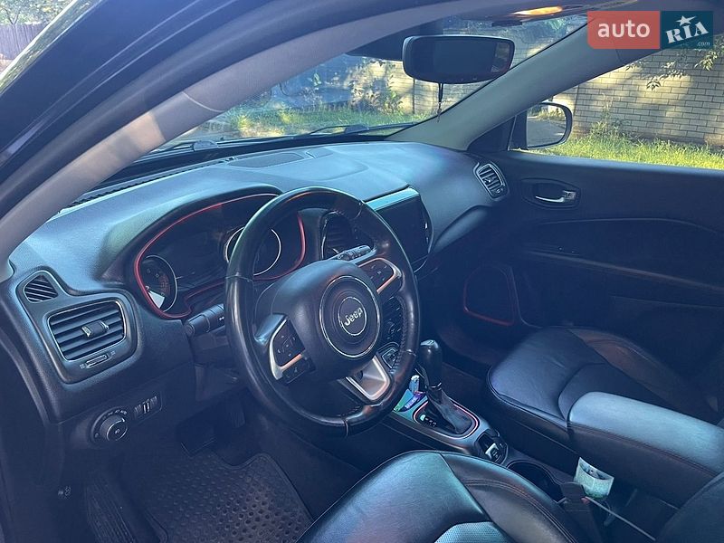 Внедорожник / Кроссовер Jeep Compass 2017 в Кривом Роге