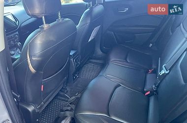 Внедорожник / Кроссовер Jeep Compass 2017 в Кривом Роге
