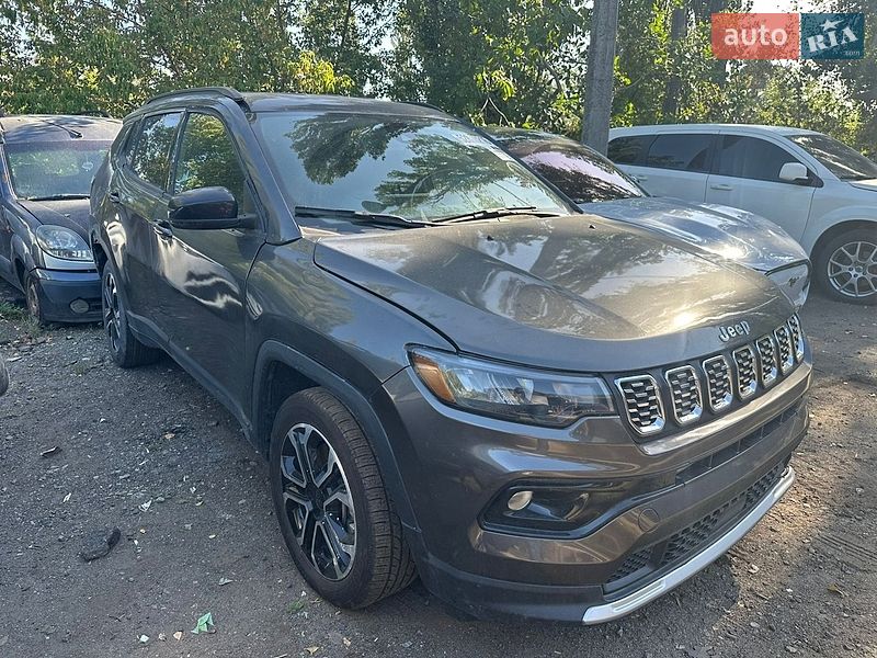 Внедорожник / Кроссовер Jeep Compass 2023 в Киеве