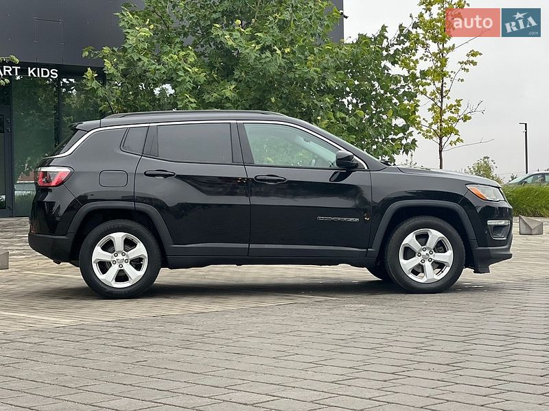 Внедорожник / Кроссовер Jeep Compass 2017 в Ровно