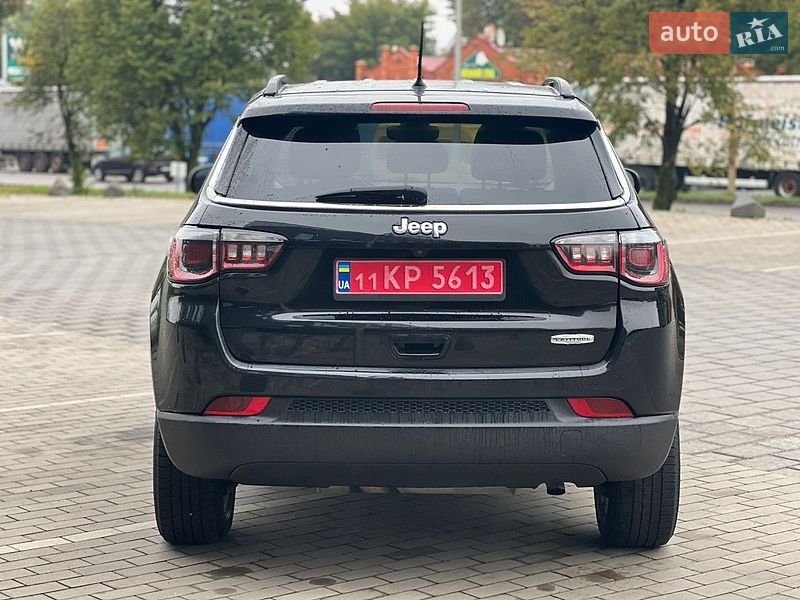 Внедорожник / Кроссовер Jeep Compass 2017 в Ровно