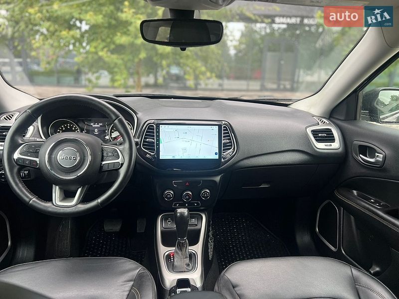 Внедорожник / Кроссовер Jeep Compass 2017 в Ровно