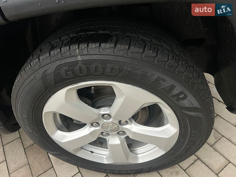 Внедорожник / Кроссовер Jeep Compass 2017 в Ровно