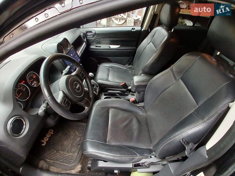 Внедорожник / Кроссовер Jeep Compass 2013 в Киеве