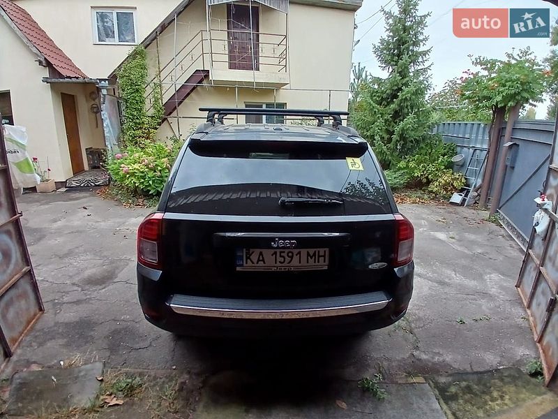 Внедорожник / Кроссовер Jeep Compass 2013 в Киеве