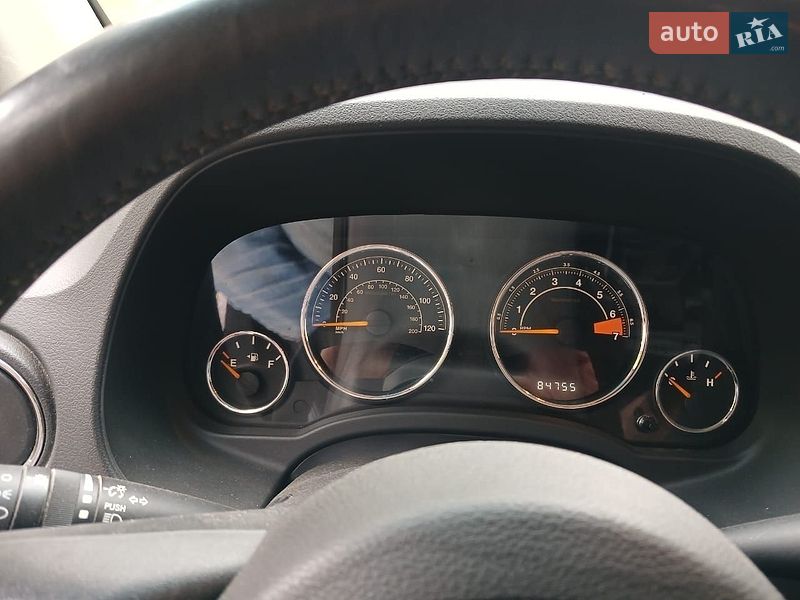 Внедорожник / Кроссовер Jeep Compass 2013 в Киеве