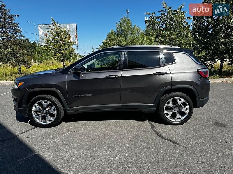 Внедорожник / Кроссовер Jeep Compass 2019 в Киеве