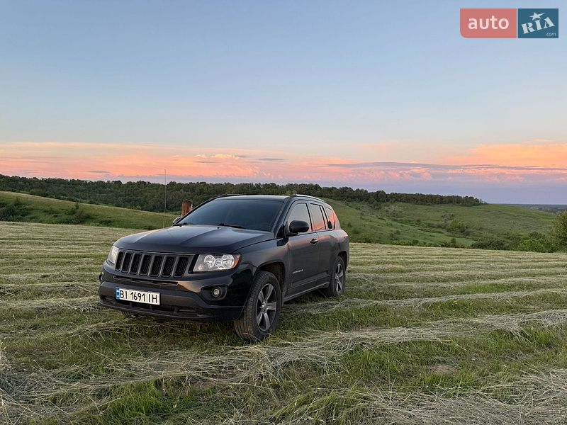Внедорожник / Кроссовер Jeep Compass 2015 в Полтаве