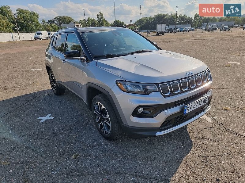 Внедорожник / Кроссовер Jeep Compass 2022 в Киеве