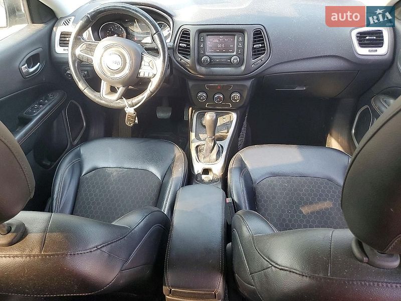 Внедорожник / Кроссовер Jeep Compass 2017 в Львове