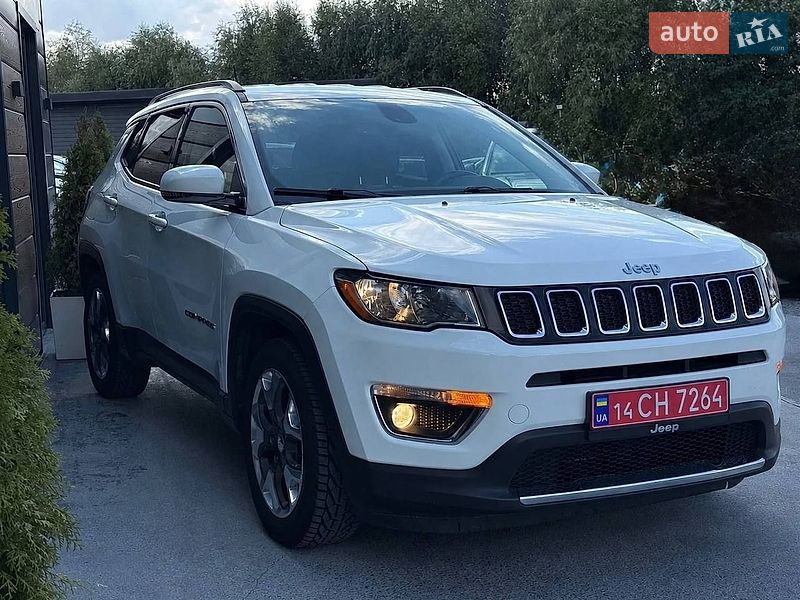 Внедорожник / Кроссовер Jeep Compass 2019 в Ровно