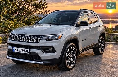 Позашляховик / Кросовер Jeep Compass 2024 в Києві