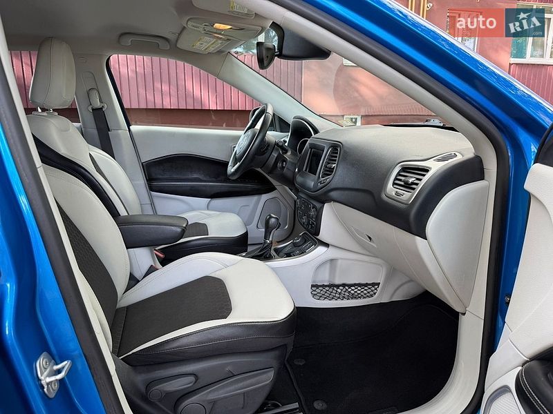 Позашляховик / Кросовер Jeep Compass 2018 в Полтаві