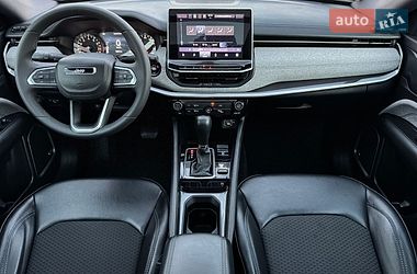 Внедорожник / Кроссовер Jeep Compass 2023 в Киеве