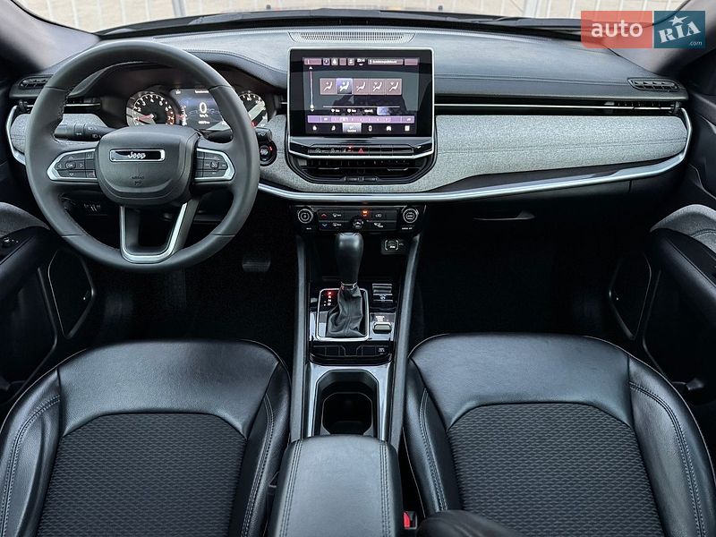 Внедорожник / Кроссовер Jeep Compass 2023 в Киеве