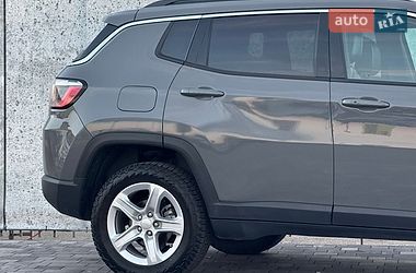 Внедорожник / Кроссовер Jeep Compass 2023 в Киеве
