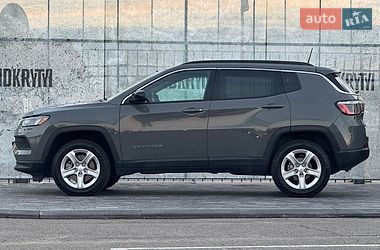 Внедорожник / Кроссовер Jeep Compass 2023 в Киеве
