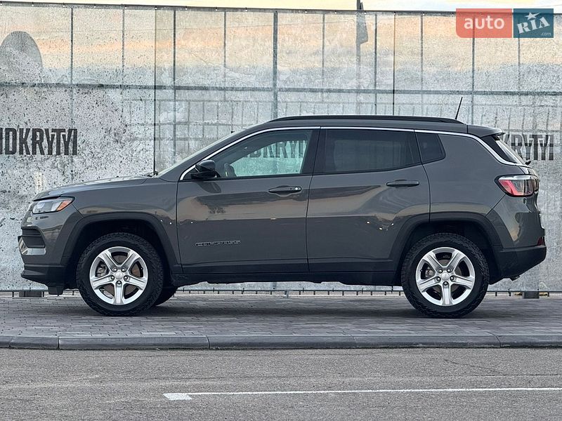 Внедорожник / Кроссовер Jeep Compass 2023 в Киеве
