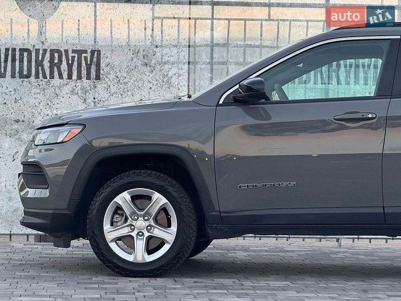 Внедорожник / Кроссовер Jeep Compass 2023 в Киеве