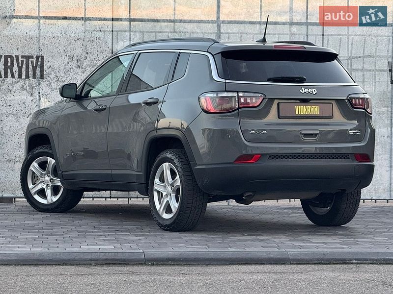 Внедорожник / Кроссовер Jeep Compass 2023 в Киеве