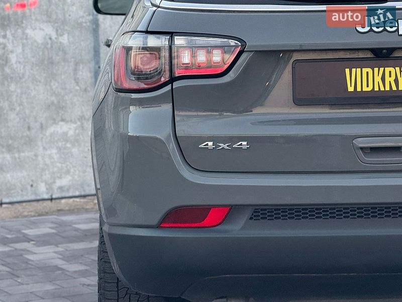 Внедорожник / Кроссовер Jeep Compass 2023 в Киеве