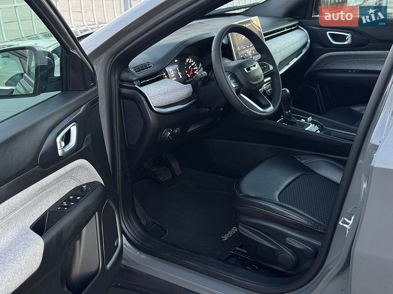 Внедорожник / Кроссовер Jeep Compass 2023 в Киеве