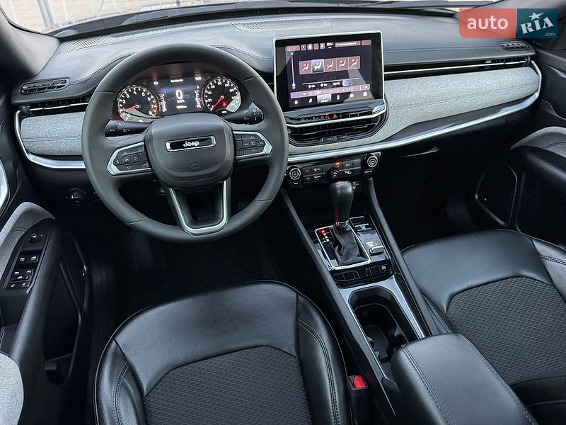 Внедорожник / Кроссовер Jeep Compass 2023 в Киеве