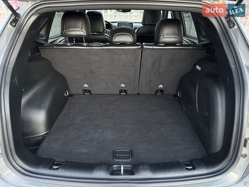 Внедорожник / Кроссовер Jeep Compass 2023 в Киеве