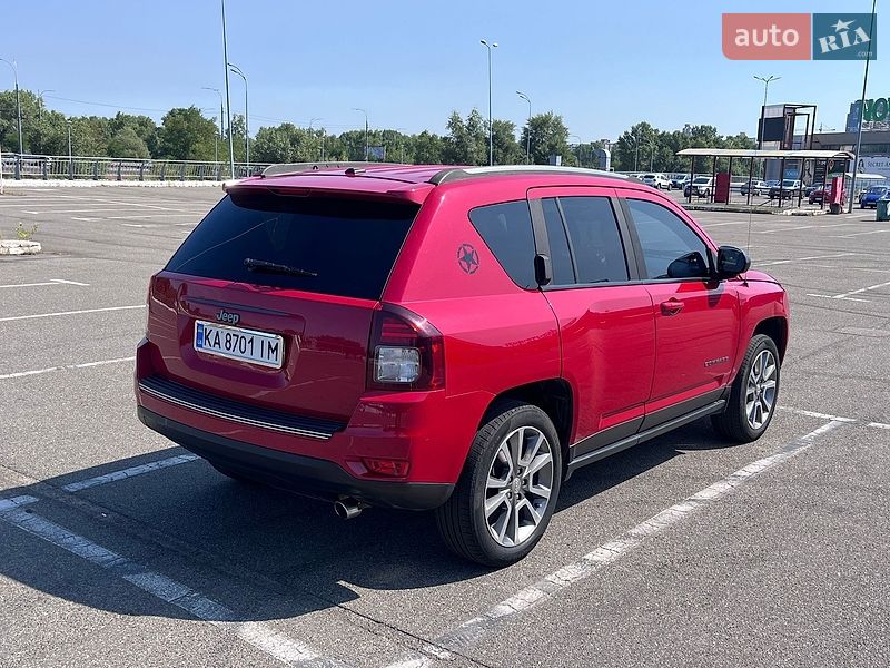 Внедорожник / Кроссовер Jeep Compass 2016 в Киеве