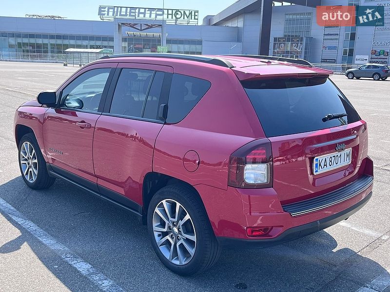 Внедорожник / Кроссовер Jeep Compass 2016 в Киеве