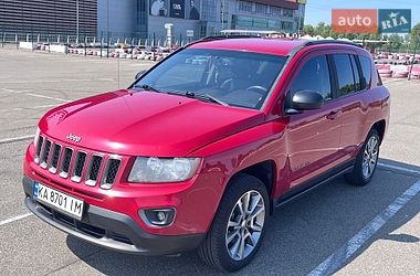 Внедорожник / Кроссовер Jeep Compass 2016 в Киеве