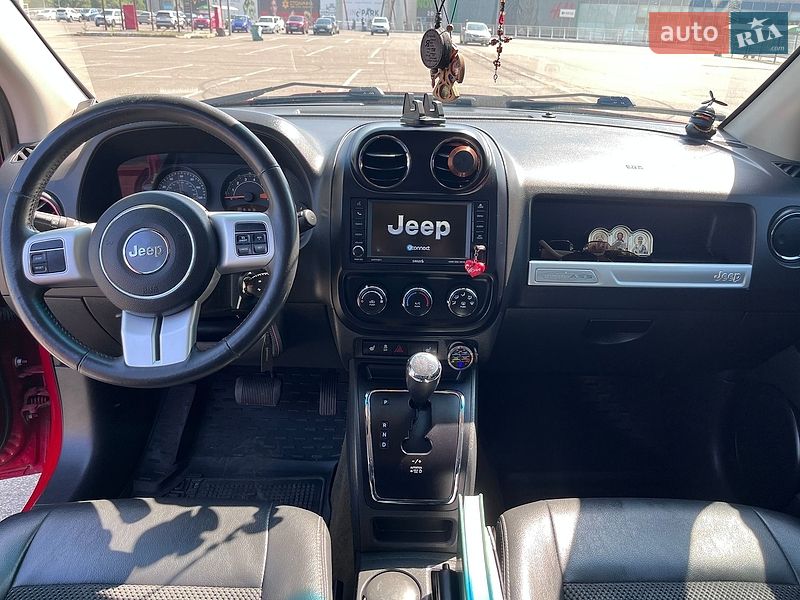 Внедорожник / Кроссовер Jeep Compass 2016 в Киеве