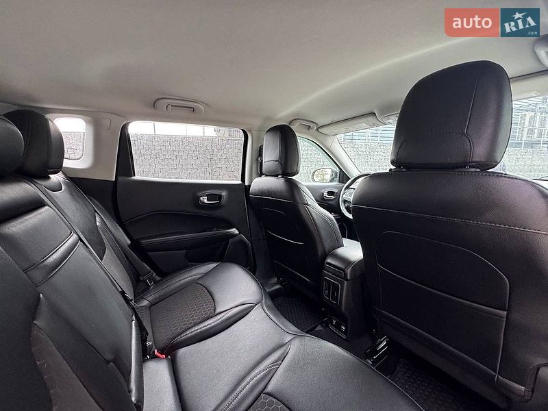 Позашляховик / Кросовер Jeep Compass 2019 в Луцьку фото 8 Позашляховик / Кросовер Jeep Compass 2019 в Луцьку