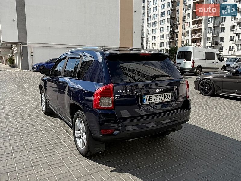 Внедорожник / Кроссовер Jeep Compass 2013 в Днепре