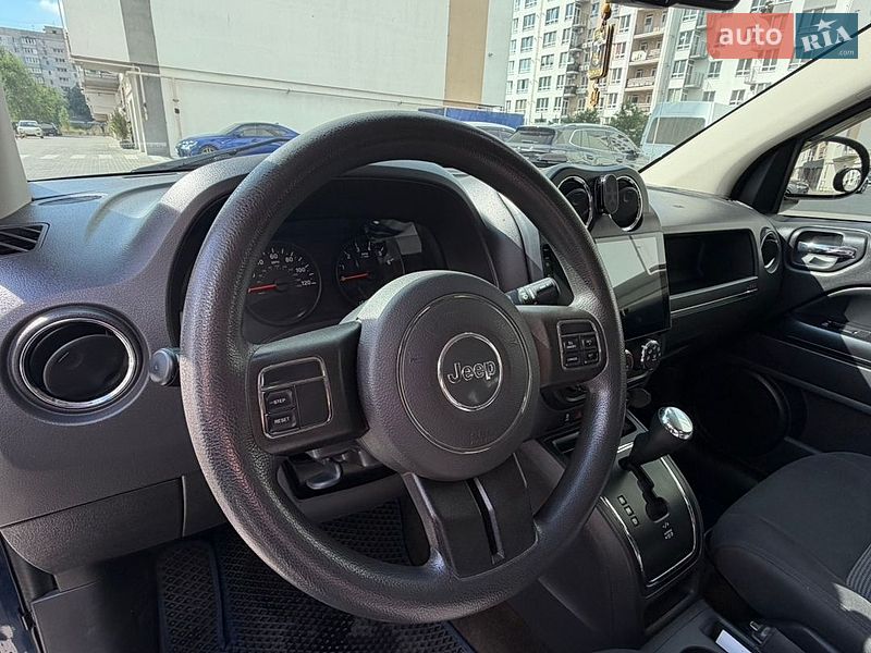 Внедорожник / Кроссовер Jeep Compass 2013 в Днепре